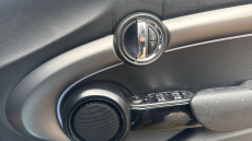 MINI Hatchback 2.0 Cooper S Exclusive 5dr Auto [Comfort/Nav Pack] Petrol Hatchback